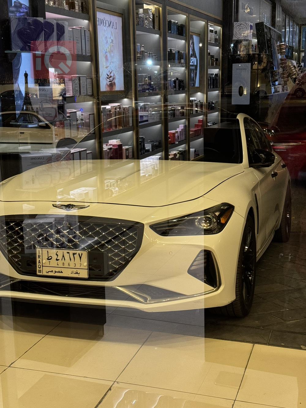 جنسس G70